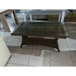 MESA DE JARDÍN DE RATÁN