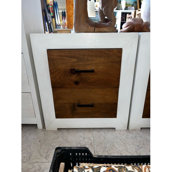 MESITA DE MADERA MEXICANA BLANCA Y MARRON